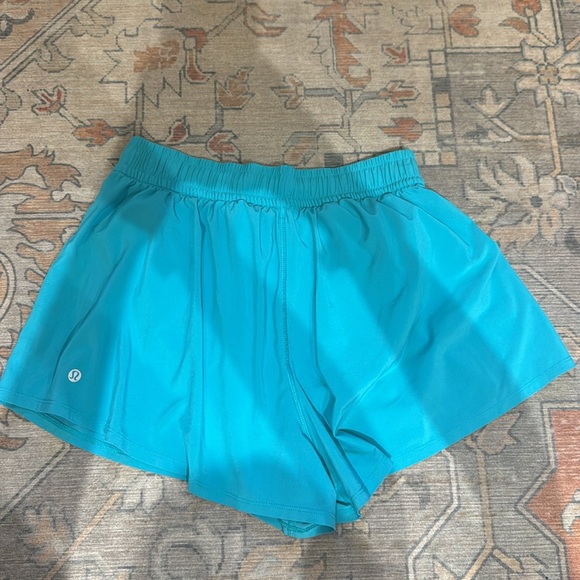 Lululemon Pace Crush High Rise Short 2.5” turquoise - Picture 2 of 2